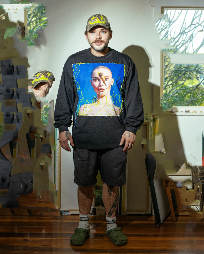 UNCANNY SNAIL FACE LS BLACK_V2
